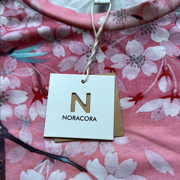 New Noracora Womens Cherry Blossom Pink Floral Tee size XXL - Picture 4 of 13